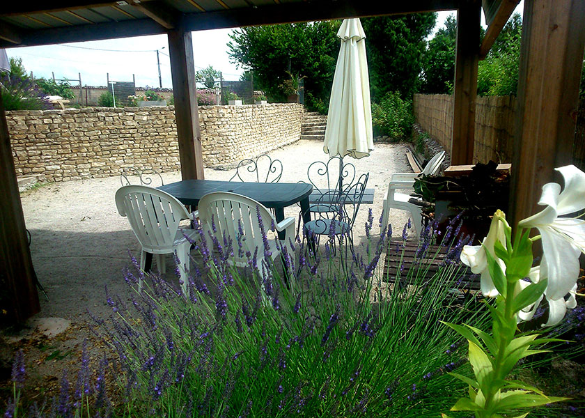 Hamac & Macarons - coin barbecue | Hamac & Macarons - barbecue area